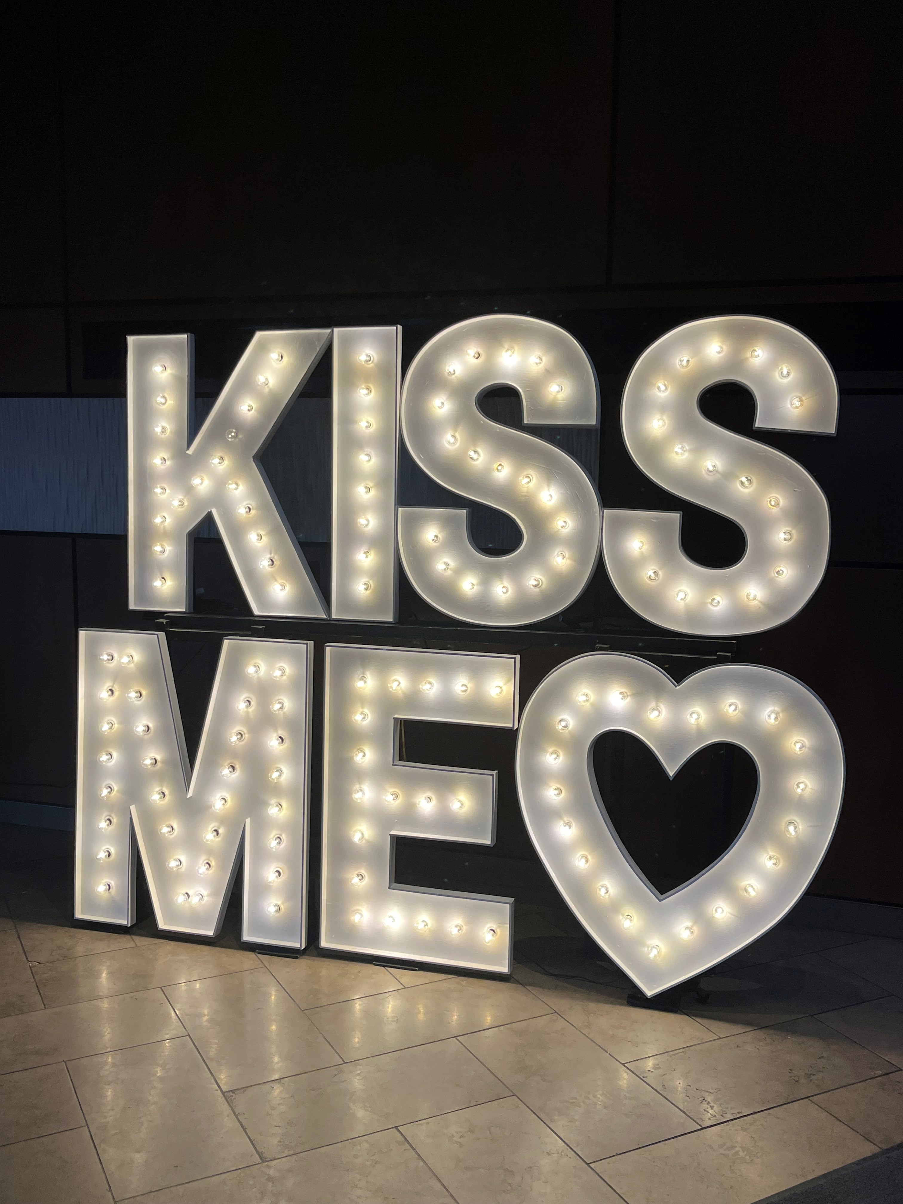 KissMe